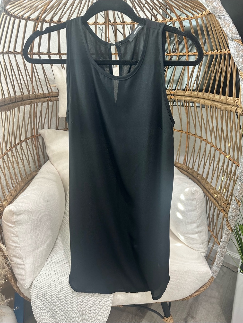 ✨ Forever 21 Minimalist Black Shift Dress / Tunic ✨